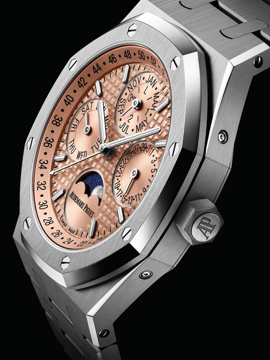 AP Royal Oak Perpetual Calendar Salmon Titanium 41mm Japan 26615TI