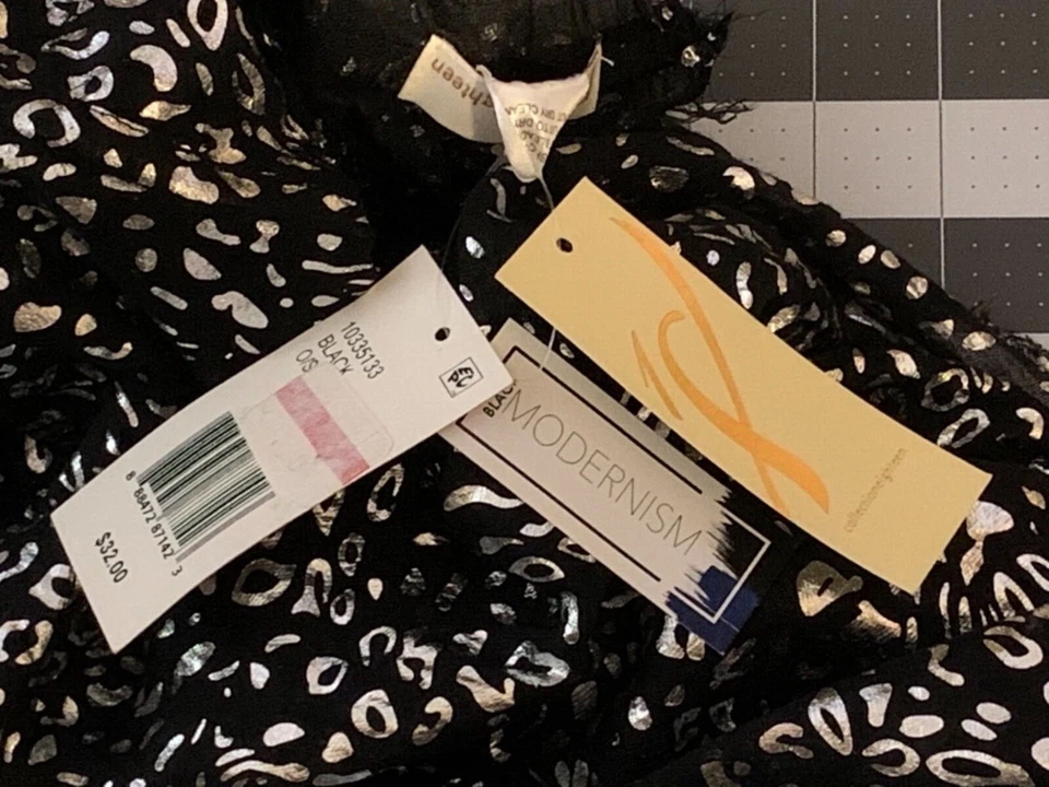 Coleção 18 cachecol Infinity Loop preto e branco estampa de leapord franja OG32$ NOVO COM ETIQUETAS - Imagem 3 de 3