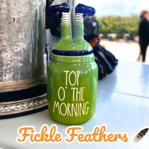 Rae Dunn Irish ☘️ Top O’ The Morning Kanister Kobold Beine Topper Keramik - Bild 1 von 20