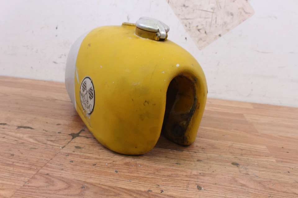 1968 BSA VICTOR 441 Gas Tank Fuel Tank w/ Cap and Petcock - Image 4 of 4