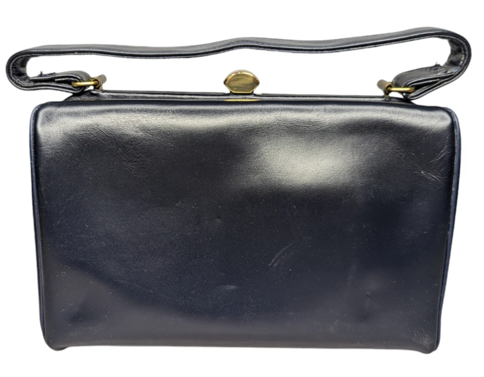 Bolsos de mano Elite vintage MCM de cuero azul marino con cierre de metal Foto 2 de 4