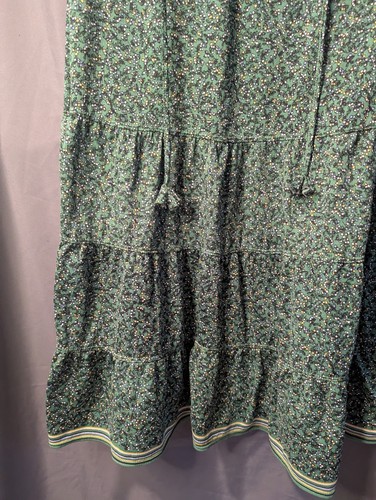 Max Studio 1x Floral Print Green Swing Dress - Picture 4 of 6