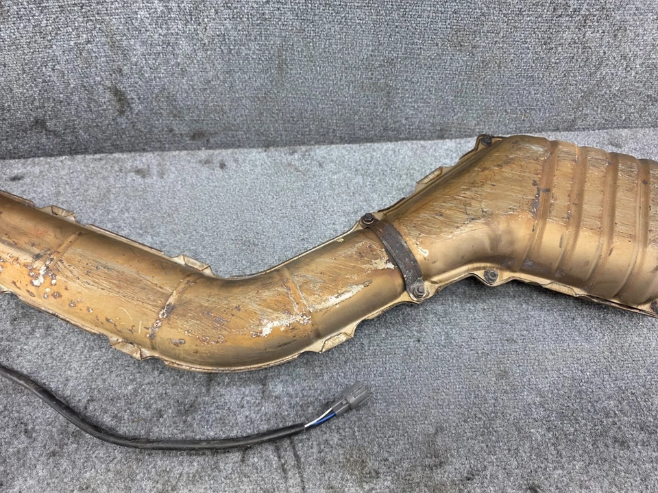 LEXUS 1992-1996 SC300 OEM TUBO DE ESCAPE TUBO MEDIO SILENCIADOR RESONADOR CONVERTIDOR Foto 4 de 4