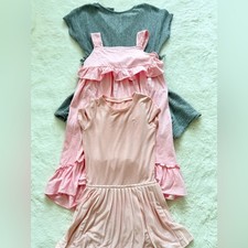 Bundle of girls dresses size 6/7 years