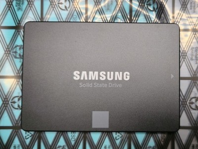 Samsung 860 EVO 500GB SSD, MZ-76E500, 2,5 Zoll, SATA III