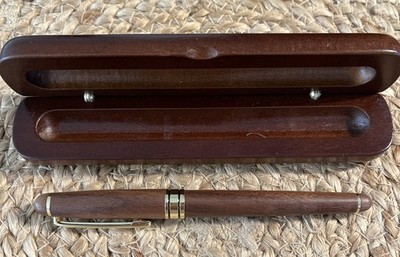 Wood Fountain Pen Genius Iridium Point w Matching Wooden Case Gold Tone Trim