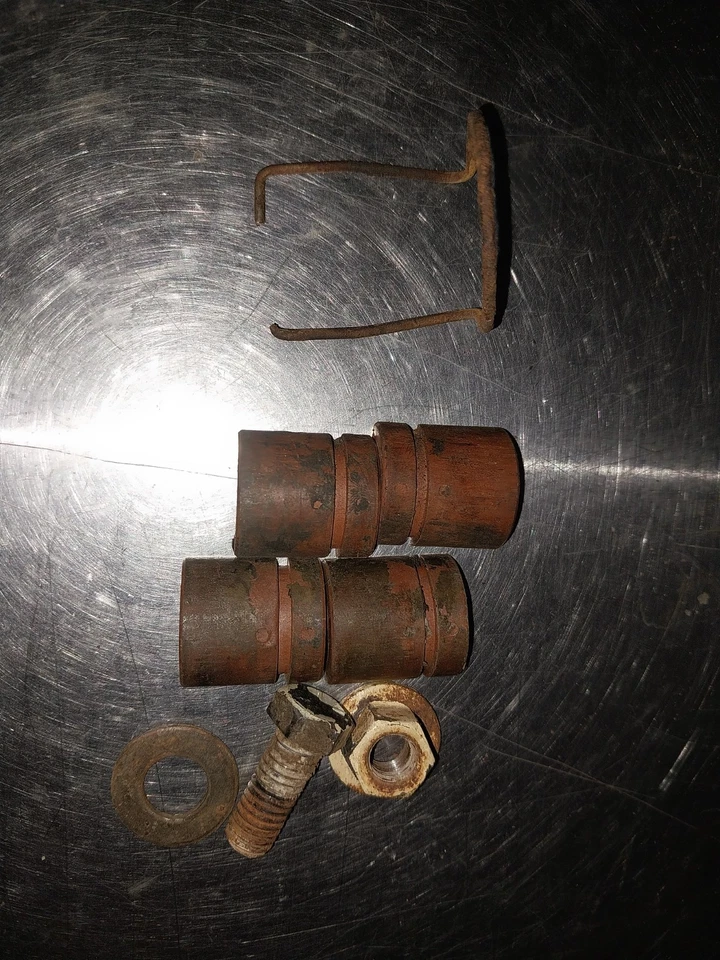 1981-93 Dodge Ramcharger D250 W150 MANUAL TRANSMISSION 4 SPD Z BAR & CAB MOUNT - Image 2 of 4