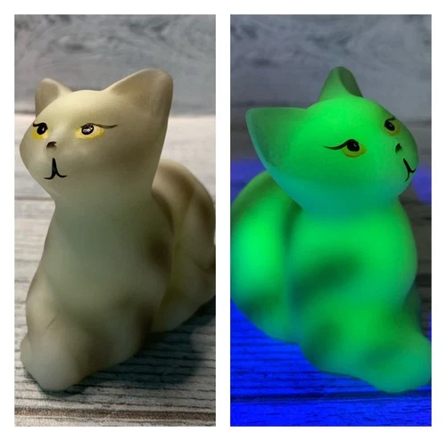Fenton Glass Custard Grey Stripe Cat Figurine Hand Painted UV  Glow D. Curtshaw