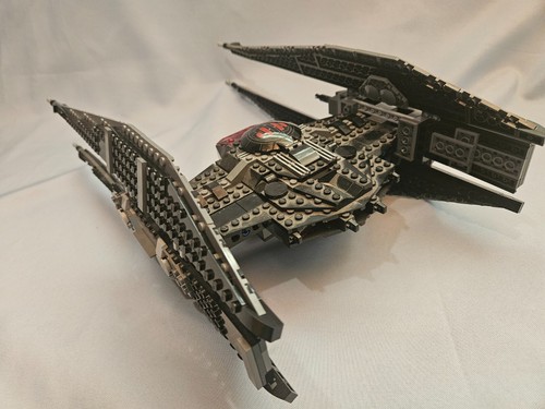 LEGO Star Wars #75179 Kylo Ren's TIE Fighter - Sin figuras, INTEGRIDAD SIN VERIFICAR - Imagen 3 de 9