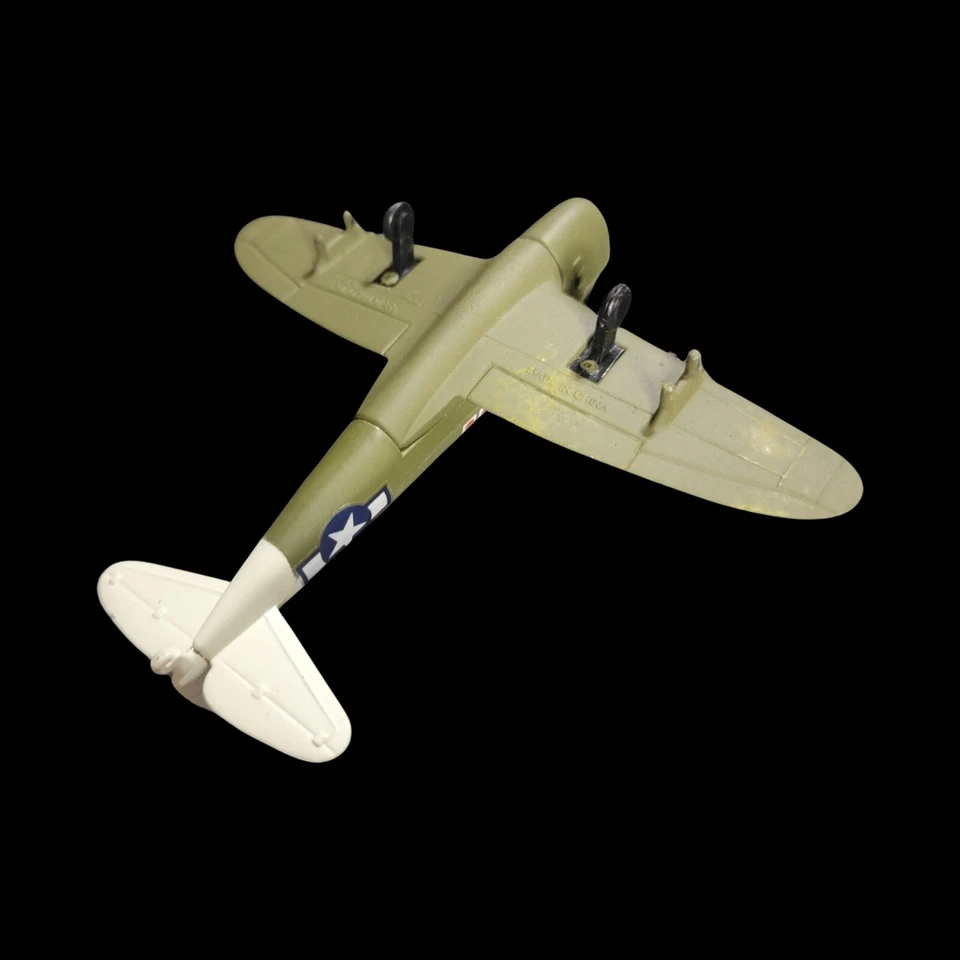 Avión militar Road Champs P-47D Thunder Jug. USAF. Fuerza Aérea de los Estados Unidos. Foto 4 de 4