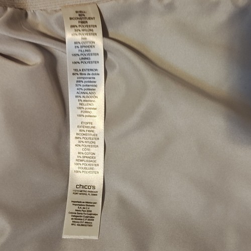 New Chico’s Jacket Women's M Animal Shine Quilted Coat Silver Gray Zip Front - Picture 8 of 9