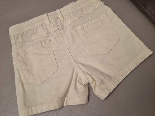 Pantaloncino bimba misura 7-8 anni 128 cm - Foto 10 di 11