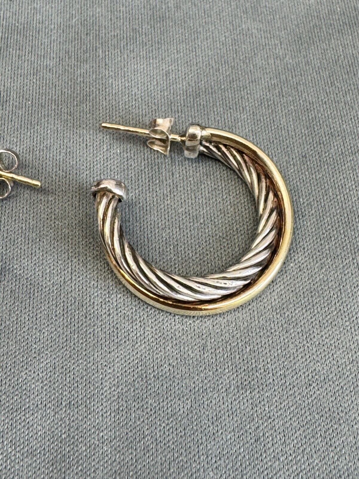 Picture 2 of 6