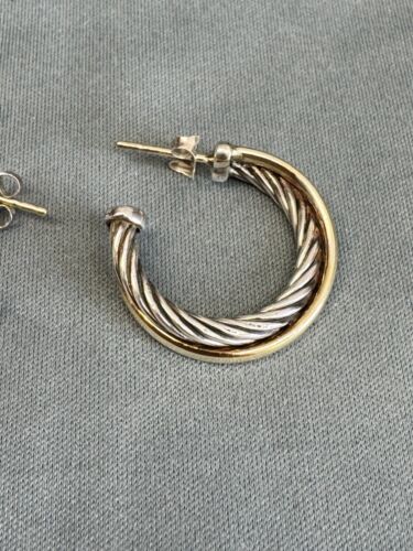 David Yurman 18K Yellow Gold & 925 Silver Sculpted Cable Crossover Hoop Earring - Picture 2 of 6