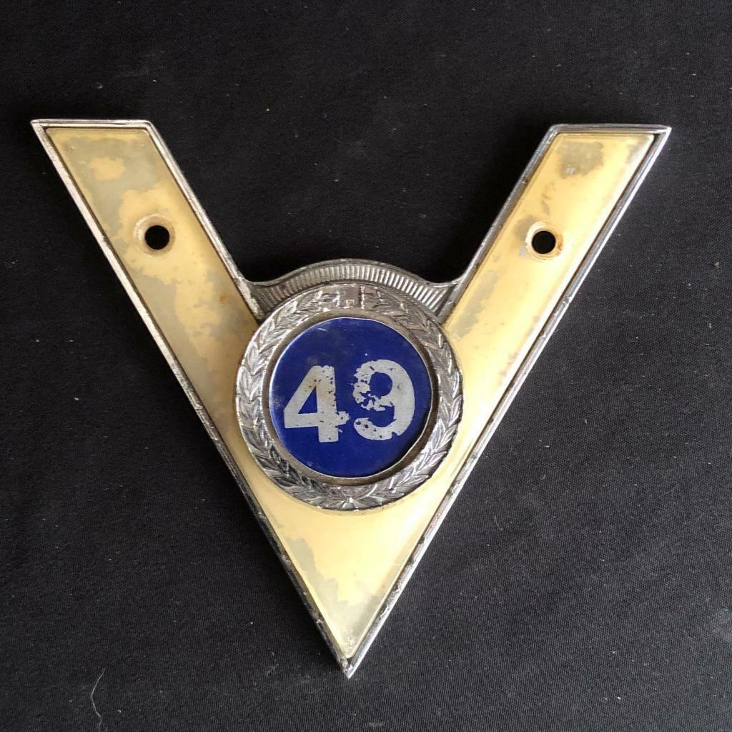 Company of Veteran Motorists カーバッジ 32 ミニ Company of Veteran Motorists カーバッジ 32 ミニ