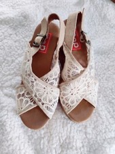 POP Womens Wedged Sandals Size 8M