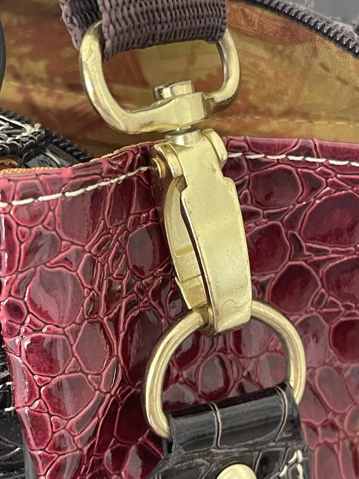 "Bolsa de viaje Samantha marrón 16x12x8"" cocodrilo rojo en relieve equipaje de mano bolsa de lona" Foto 4 de 4