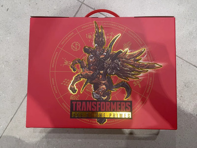 Transformers Age of the Primes Leader Class The Thirteen Onyx Prime Geschenkset Neu