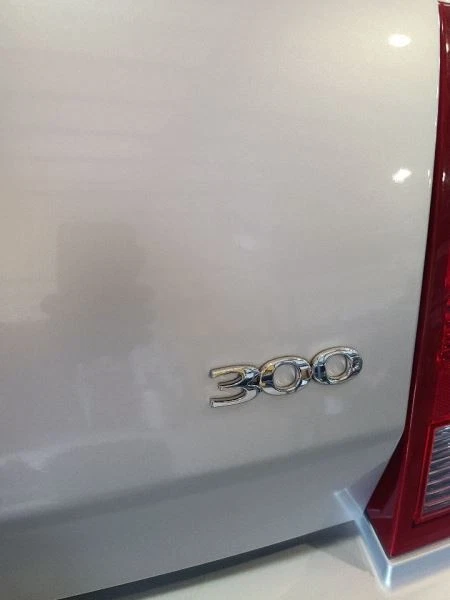 2005 2006 2007 CHRYSLER 300 Trunk Hatch Tailgate Without Spoiler SILVER Foto 3 de 4