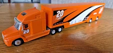 1:64 ACTION 2002 #20 HOME DEPOT HAULER TRUCK TONY STEWART COLOR ORANGE