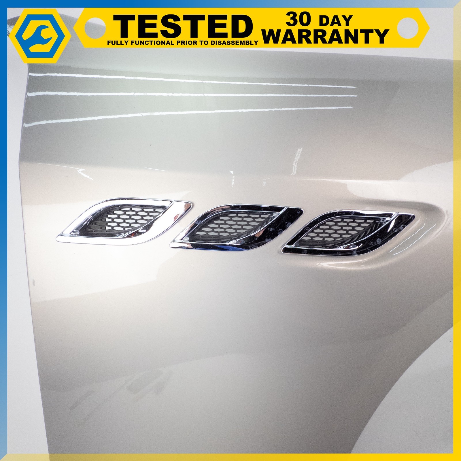 Maserati Quattroporte S Q4 2014-2020 Front Right Fender Beige