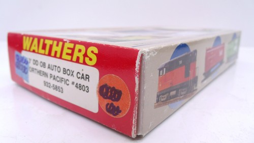 Walthers HO Scale Northern Pacific 50' Dbl Door Auto Train Box Car Kit 932-5853 - Picture 6 of 8