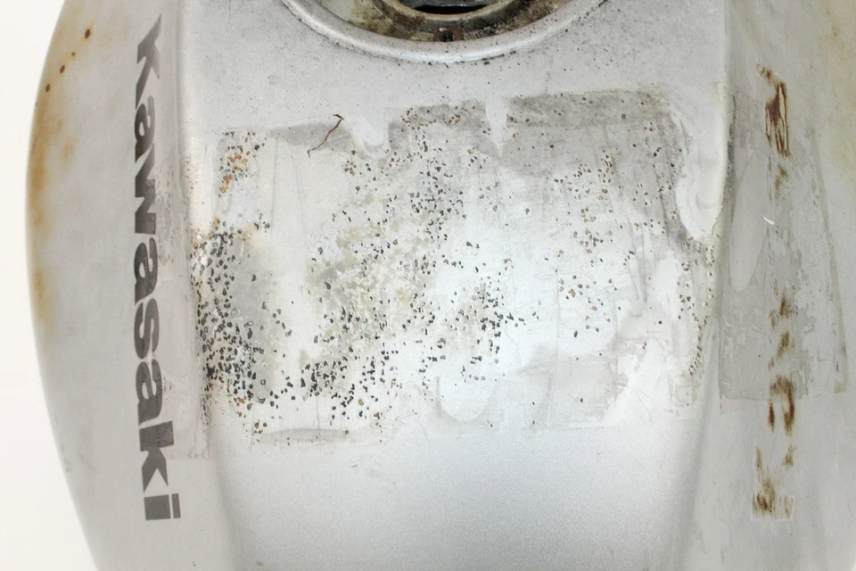 06-08 Kawasaki Ninja 650R EX650 Gas Fuel Tank - Image 3 of 4