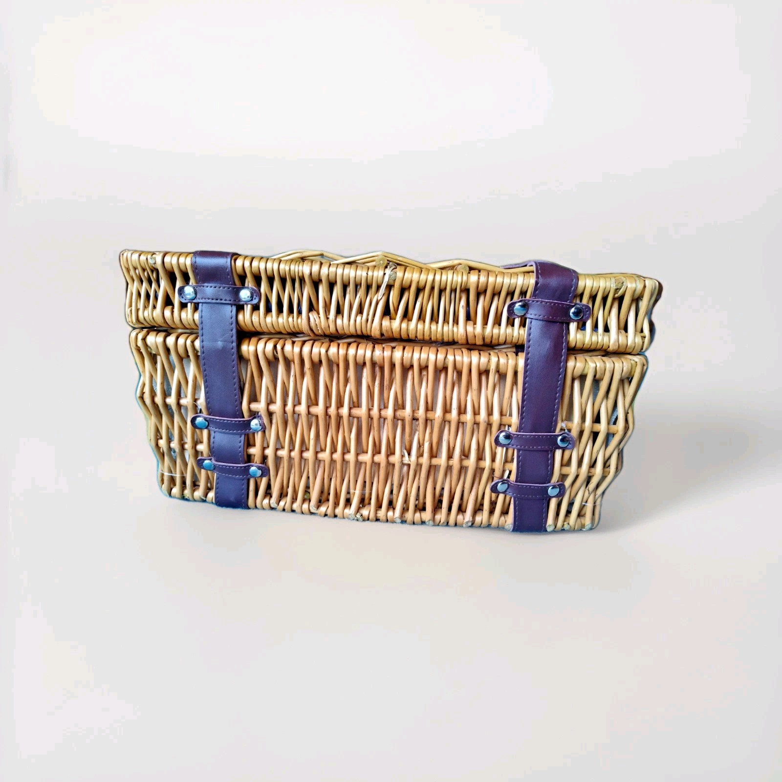 Picnic Time U.S. Naval Academy Champion Wicker Picnic Basket One-Of-A-Kind Gift