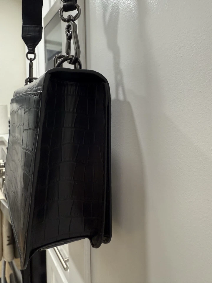Karl Lagerfeld Black Croc Leather Crossbody Bag - Image 4 of 4