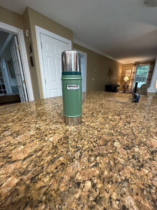 Stanley Classic Vacuum Bottle