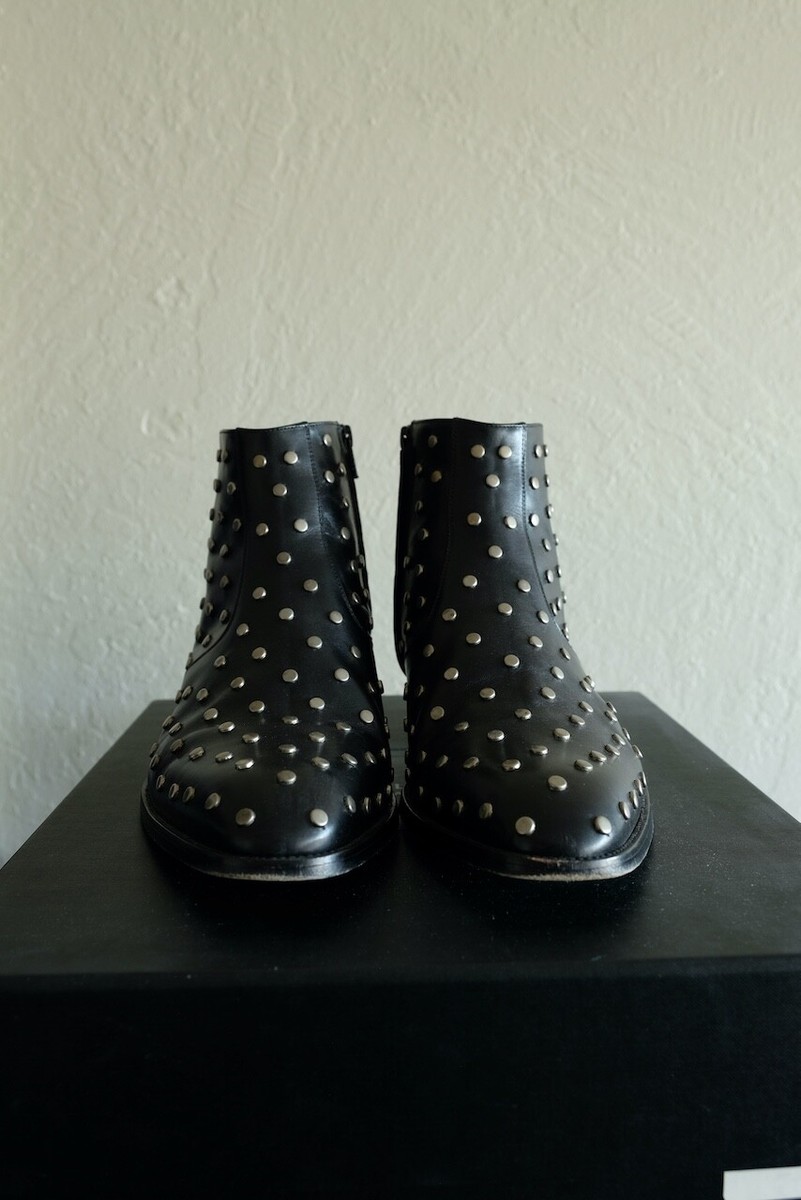 Saint Laurent Paris Studded Wyatt Chelsea Boots Leather Hedi Saint Laurent Paris Studded Wyatt Chelsea Boots Leather Hedi