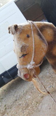 jouet ancien Cheval à roulettes et bascule en carton bouilli