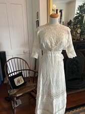 Stunning 1900s Antique Edwardian White Tiered Cotton Lawn Wedding Dress Women