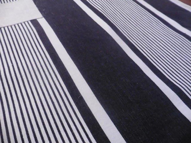 ANCIENNE HOUSSE TOILE A MATELAS COTON BLEU MARINE X BLANC130X190CM 1 REPRISE - Photo 3/4