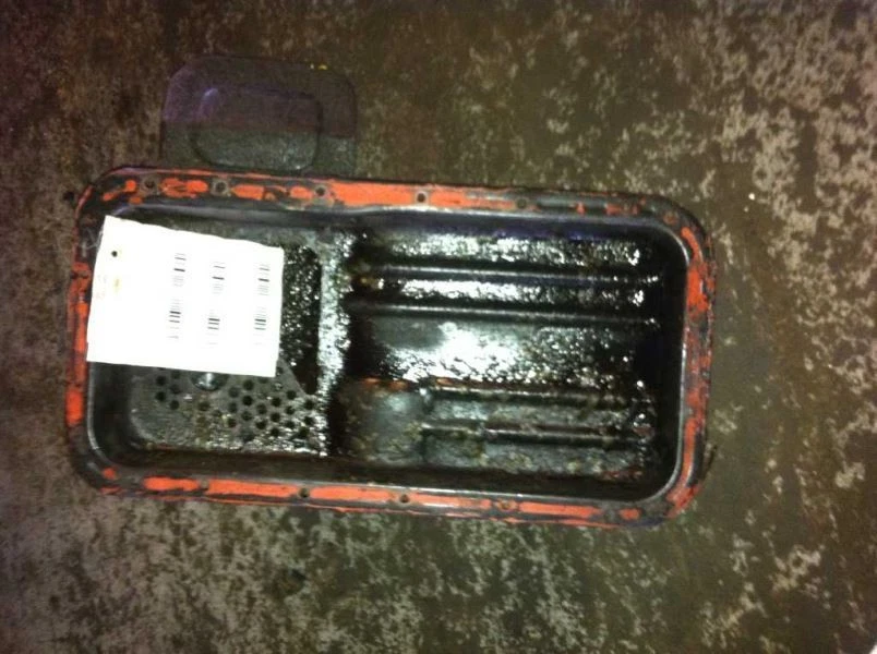 Cacerola de aceite Isuzu Trooper 92-97 3,2 litros 6 cilindros Foto 3 de 4