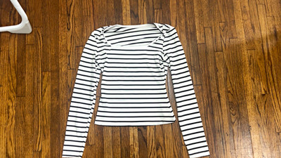 Womens White/Black Striped Long Sleeve Cropped Top Size S Poly Blend