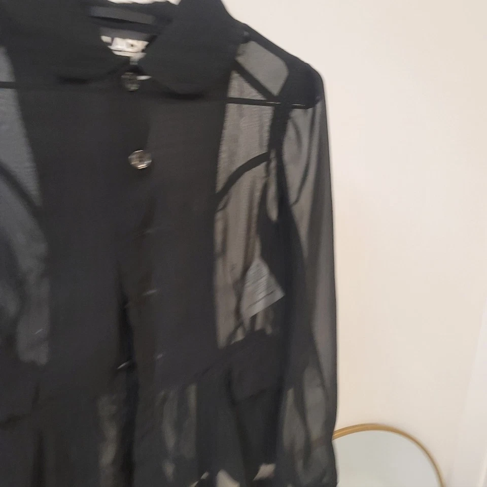 Blusa negra Xs COMME des GARCONS Foto 2 de 4