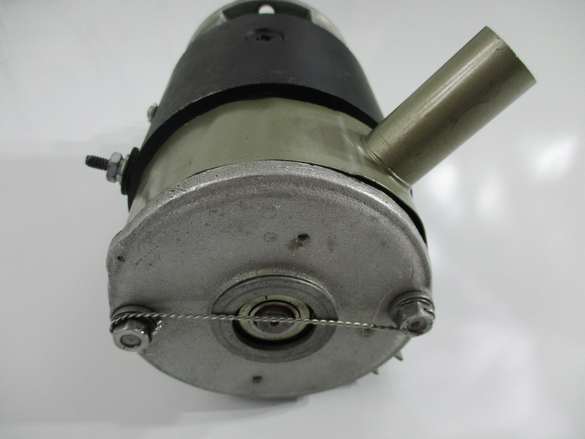 Delco-Remy Aircraft Generator 50 AMPs 12 VOLTS Model # 1101888 Delco-Remy Aircraft Generator 50 AMPs 12 VOLTS Model # 1101888