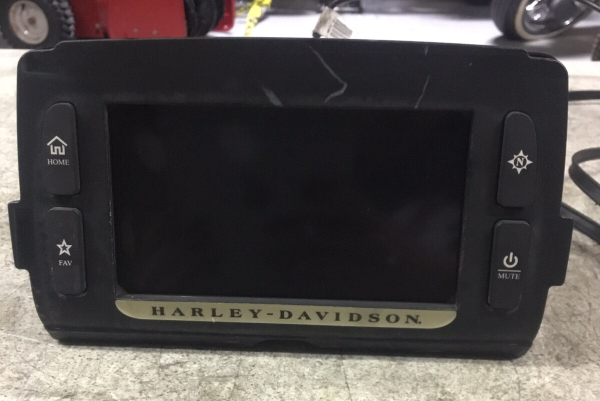 2014-2018 Harley-Davidson Touring Boom! Box 6.5 GT Radio 76000228A