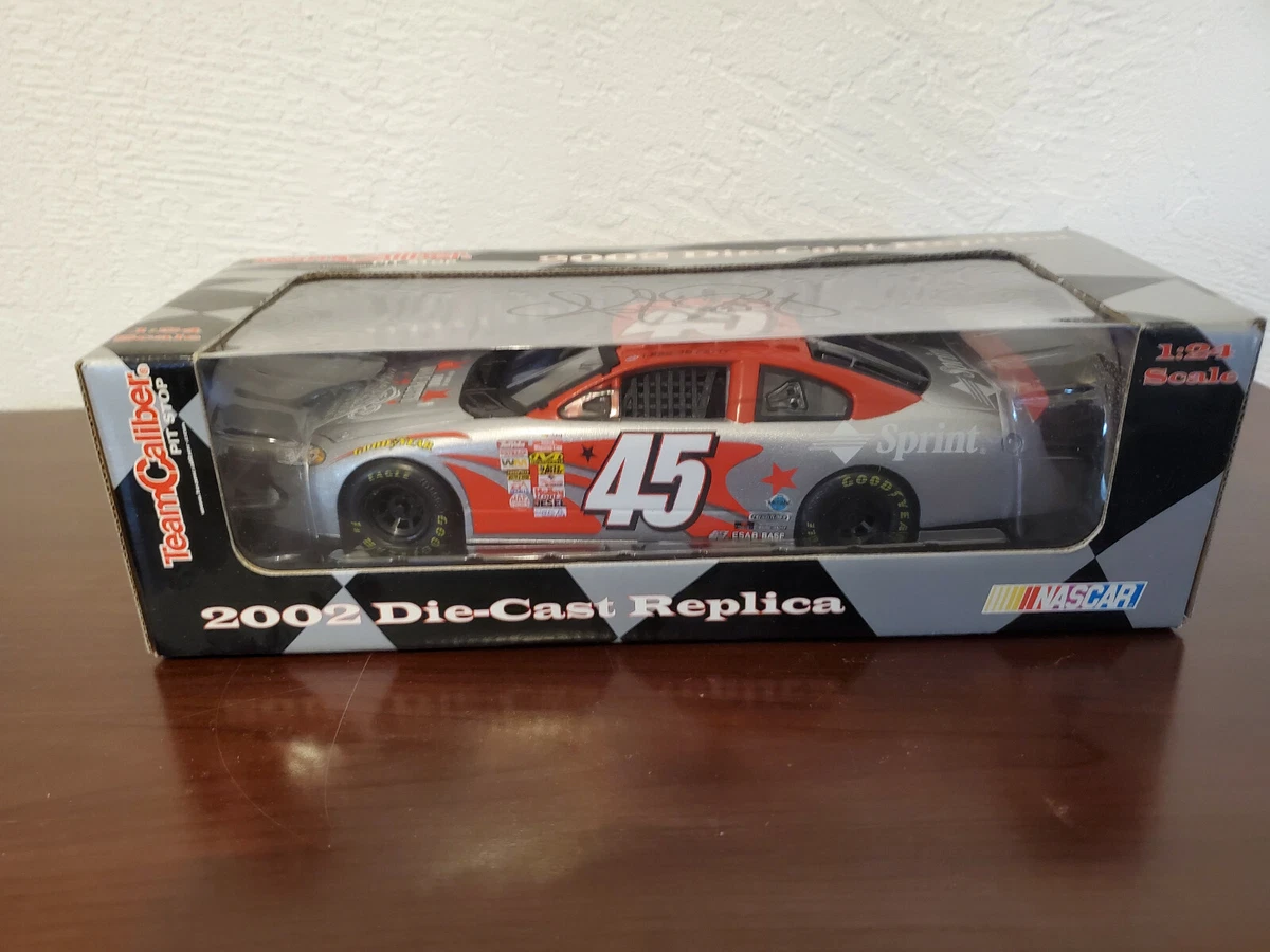 Kyle petty diecast hotsell