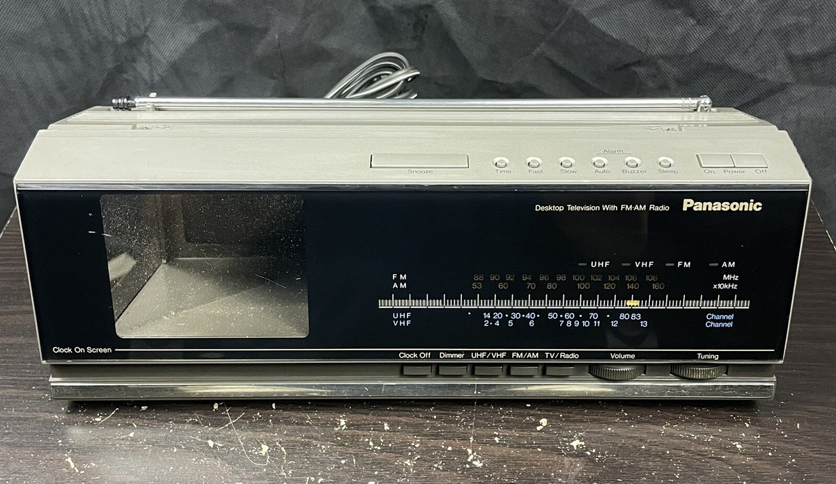 Panasonic TRF-438P Desktop Television AM/FM Radio Alarm Clock 1984