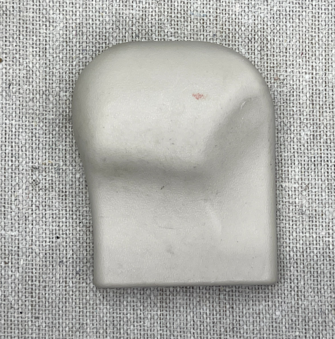 09-15 LEXUS IS250C IS350C FRONT RIGHT SEATBELT RETRACTOR COVER OEM 73233-24020