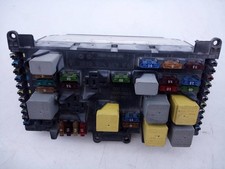 6395450201 RELAIS SICHERUNGSKASTEN MULTIFUNKTIONSRELAIS / E3-A1-2-7 / 6395450401