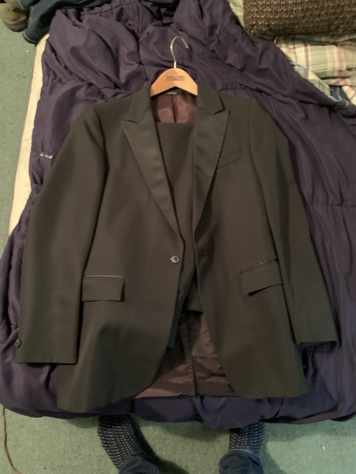 Jones New York Wool Suit, Black 2 Piece Men's Size 34R