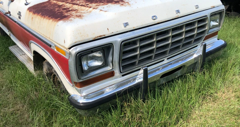 PARACHOQUES 1978 1979 FORD F100 F150 F250 LARIAT PROTECTOR GOMA CROMADA Foto 3 de 3