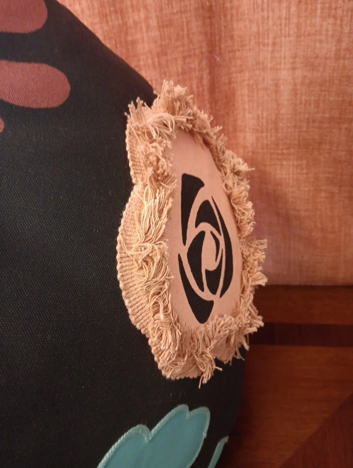 Pier 1 Importaciones Floral Flor Almohada Coral Melocotón Flecos Textura Flor  Foto 4 de 4