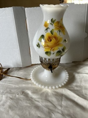 Vtg Hand Painted Milk Glass Electric Hurricane Hobnail Table Bedside Lamp Works