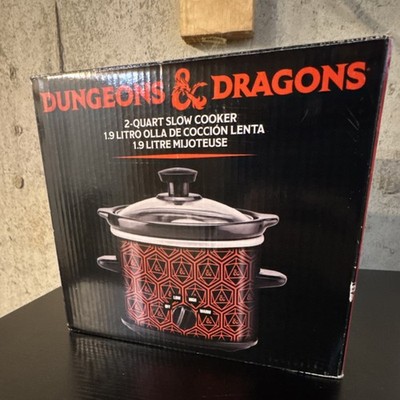 Uncanny Brands Dungeons & Dragons 2-Quart Slow Cooker Black & Red 3 Settings