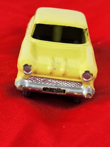 LESNEY MATCHBOX #45 VAUXHALL VICTOR Vintage - Picture 2 of 9