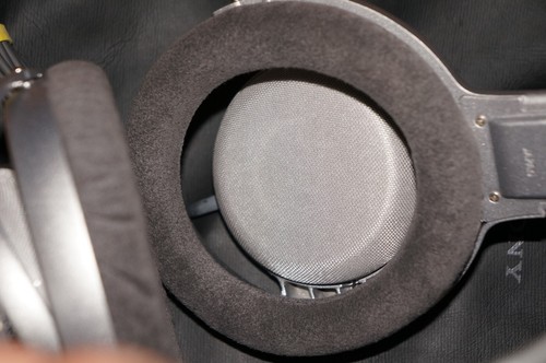 SONY MDR-F1 Open-Air Headphones Silver - Picture 8 of 16